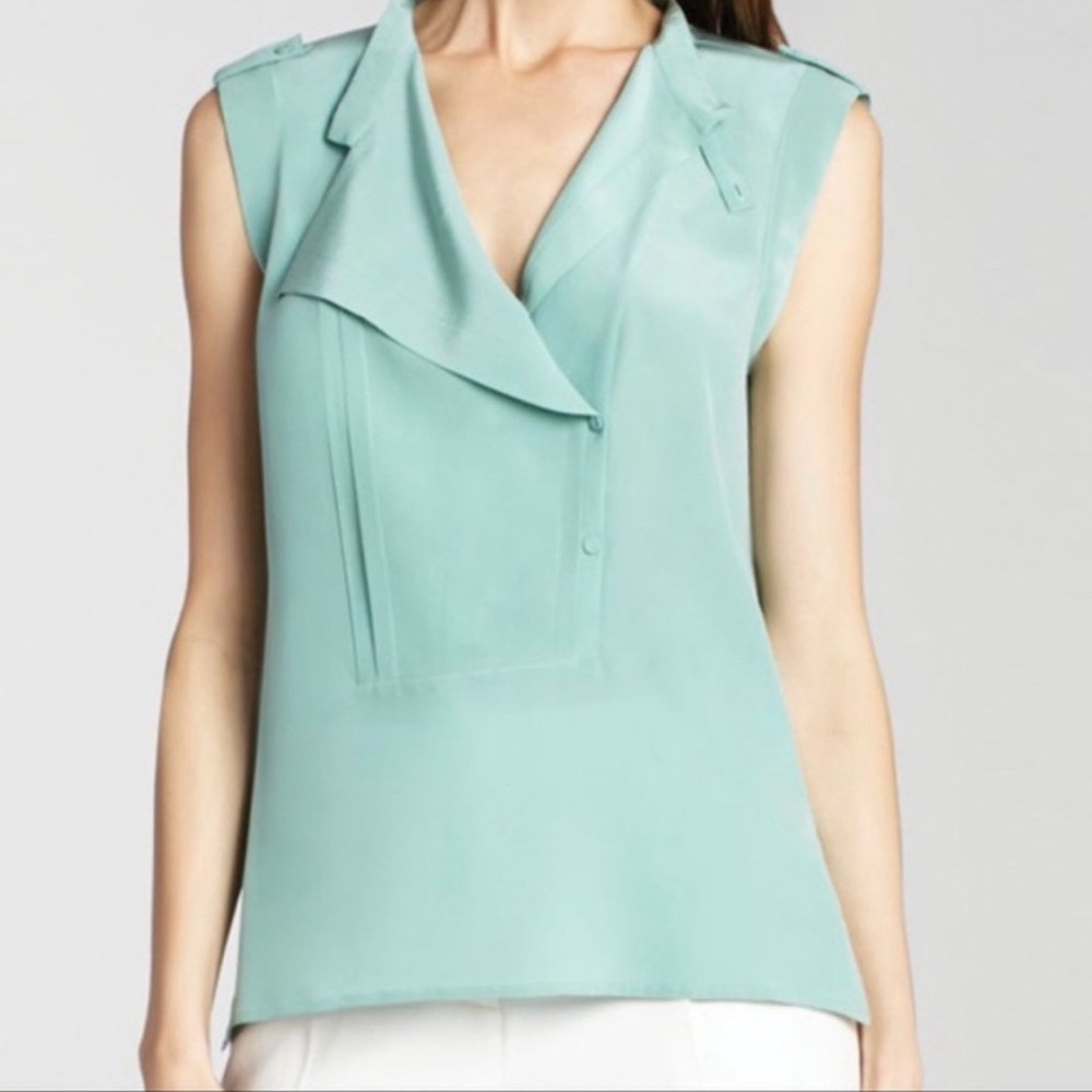 BCBG 100% Silk Sleeveless Blouse, absolutely gorgeous